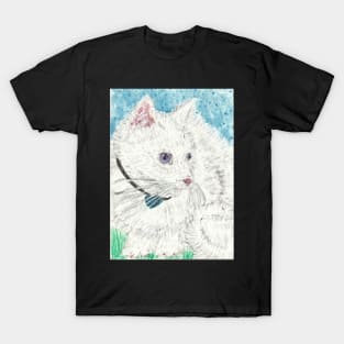 White cat fluffy purple eyes T-Shirt